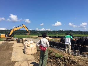 工藤 淳之介「応急工事進む」