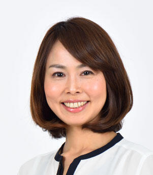 表 佳世(フリーアナウンサー)