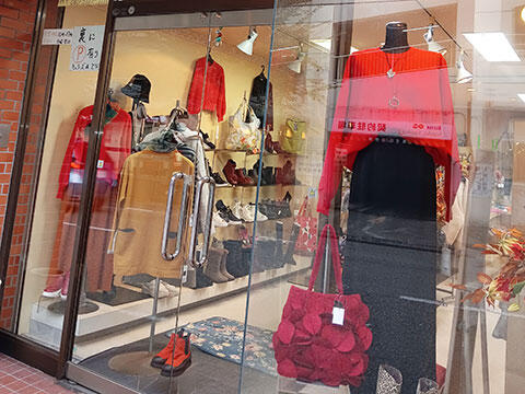 外観_プリンセスこばやし靴店