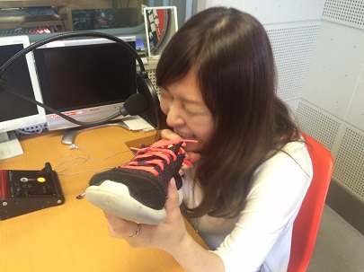 kaori&shoe.jpg