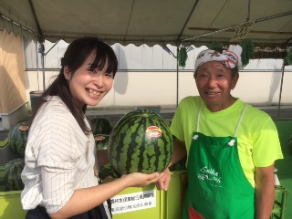 八色スイカまつり