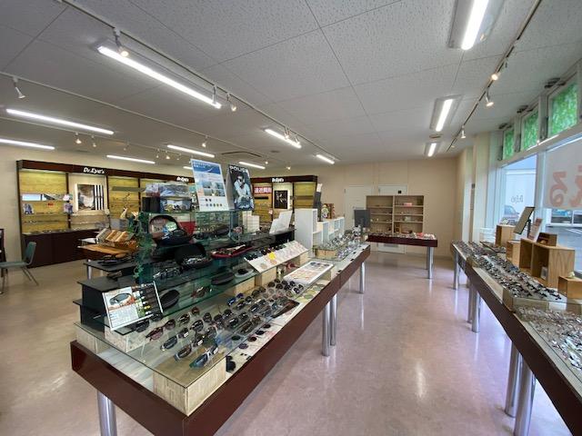 メガネのドクターアイズ　新潟坂井店