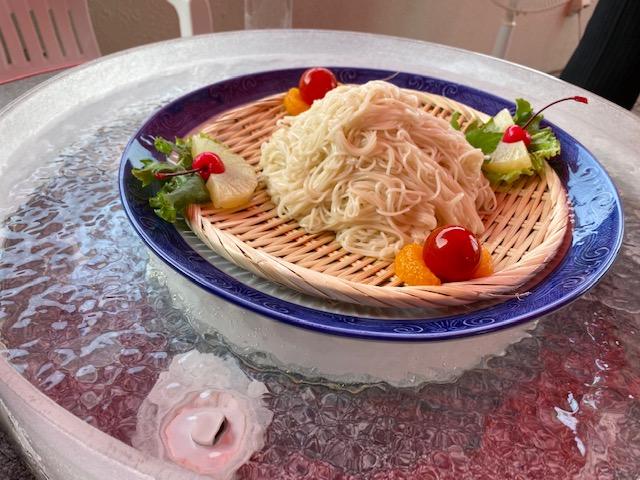 まるや君が代麺喰い処つるりん房