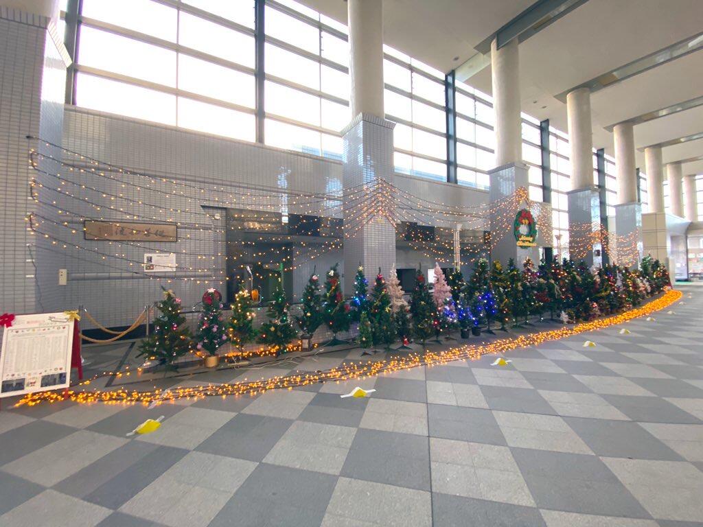 メニークリスマスツリーin聖籠町町民会館