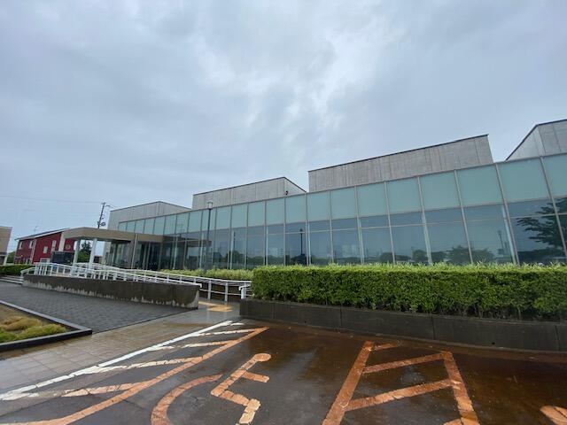 世界に翔ばたく燕展