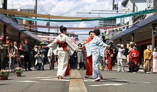 十日町きものまつり02.jpg