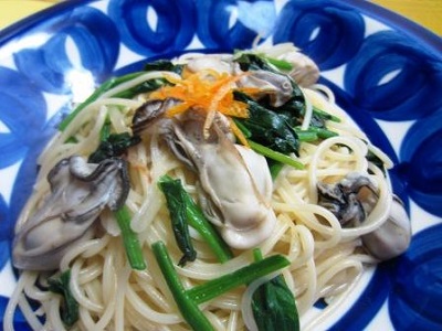 牡蠣とほうれん草のパスタ.jpg