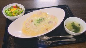 朝日豚自家製ベーコンのクリームパスタ.jpg